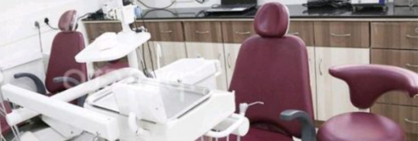 گواهینامه دستیار دندانپزشک به افرادی اعطا می شود که در دوره های آموزشی این حرفه شرکت کرده اند . 